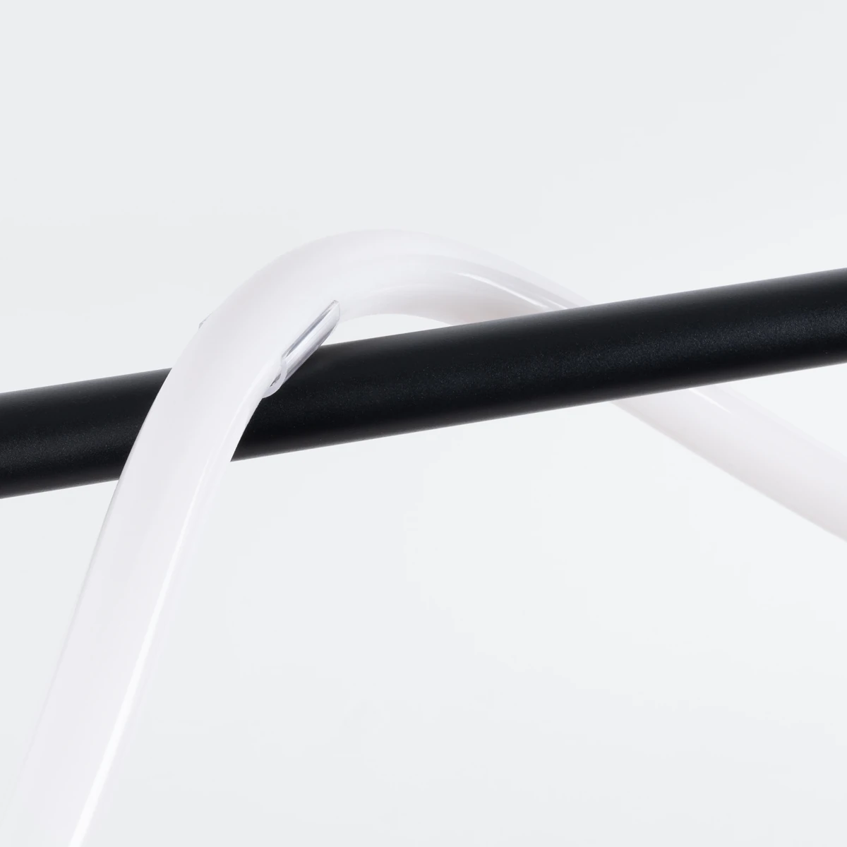 Pendant lamp 148 cm – wave LED line, black, CCT control