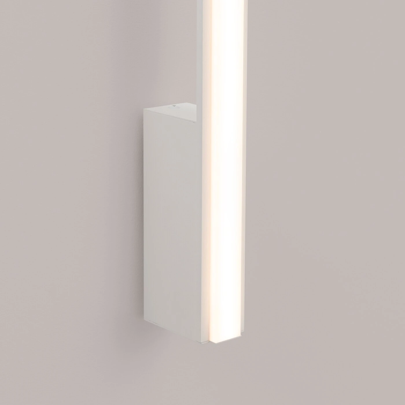 Wall lamp 151 cm – linear, white, warm LED glow