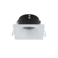 GU10 ceiling spotlight – square, white, IP65 - Image 3