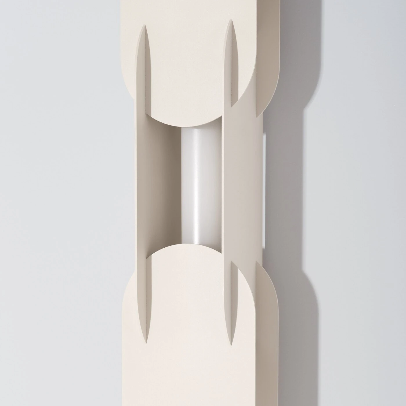 Wall lamp 91 cm – chain form, beige, DALI dimmable