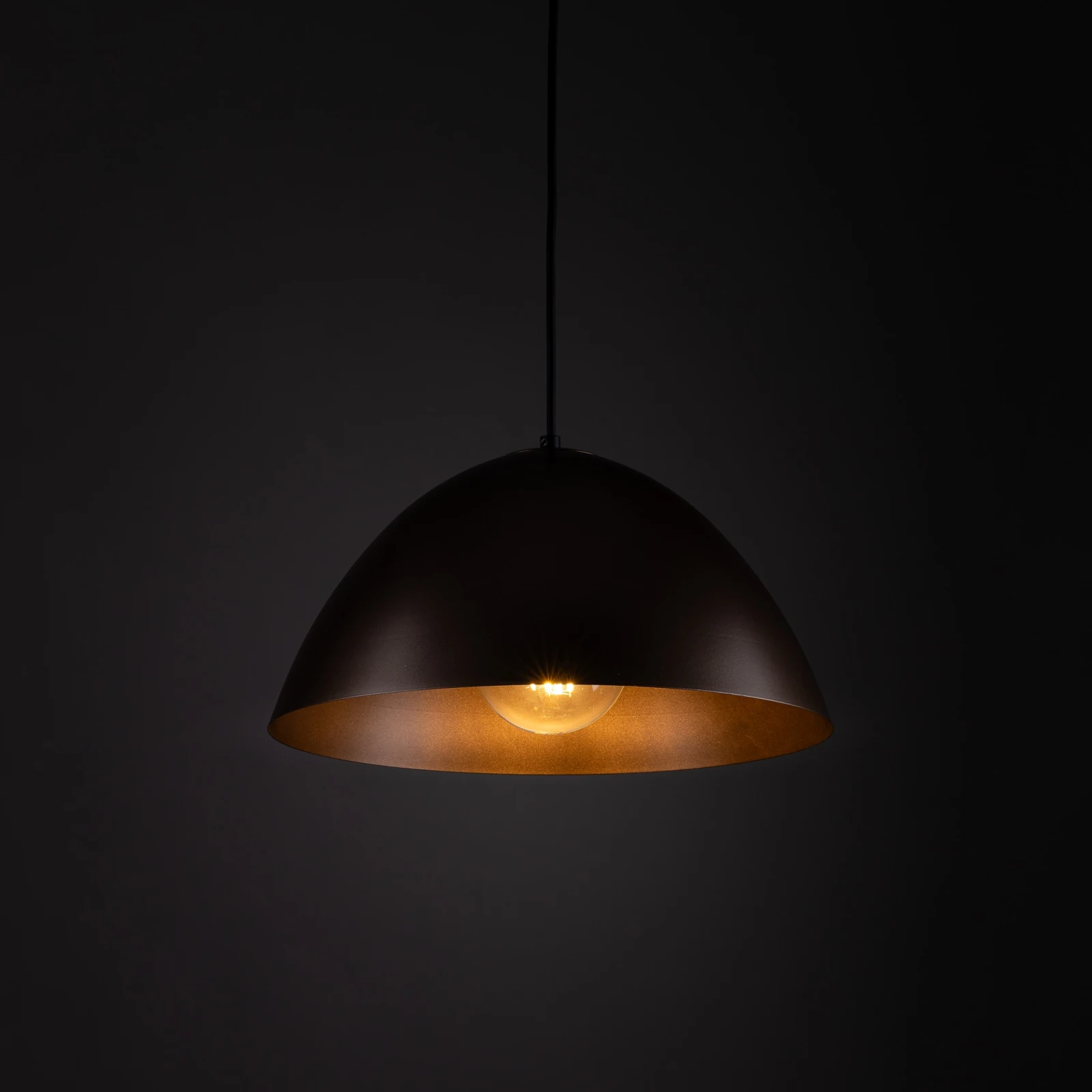 FARO 15 W pendant light – brown metal shade, classic form