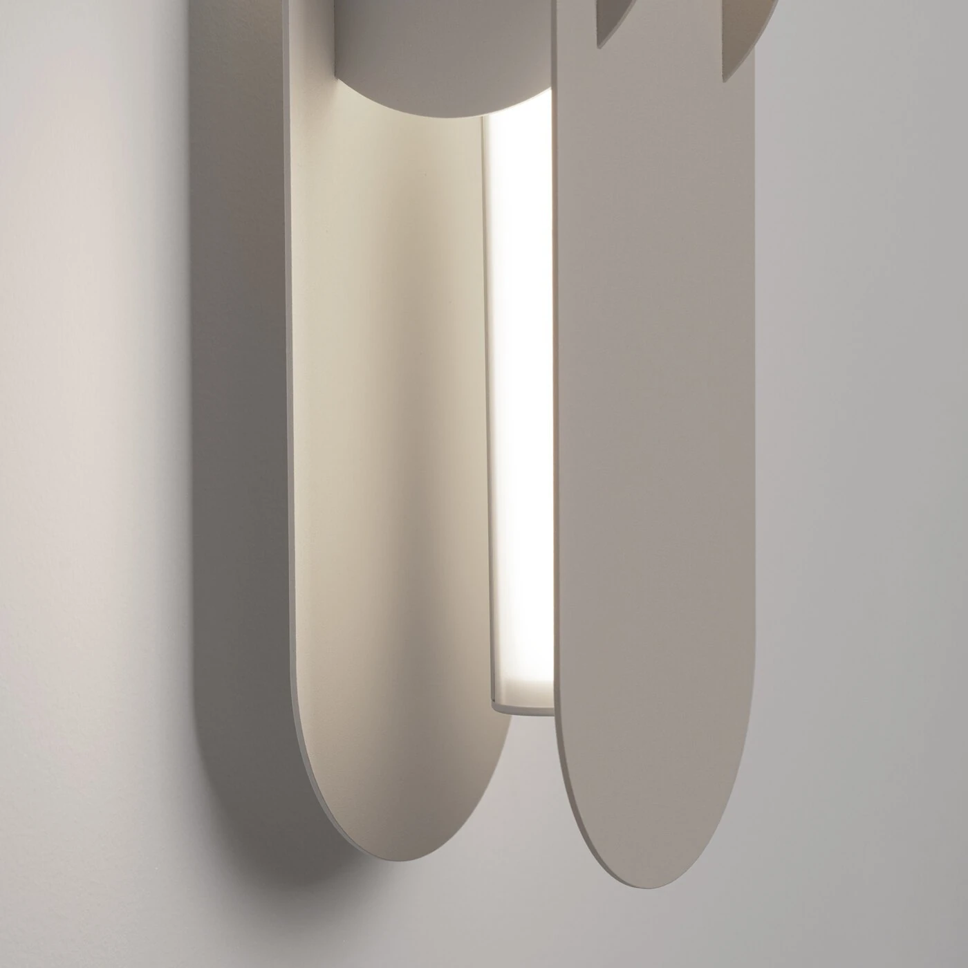 Sieninis šviestuvas 91 cm – linijinis, smėlio, CRI98 LED