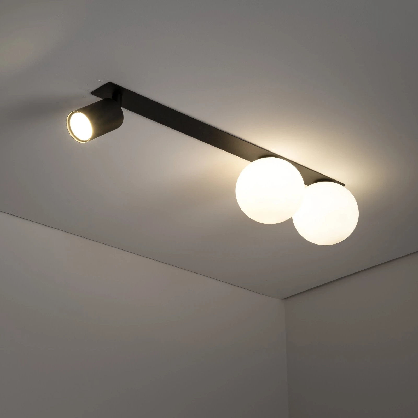 Ceiling light 3xGU10/G9 – linear, black and white, 57 cm