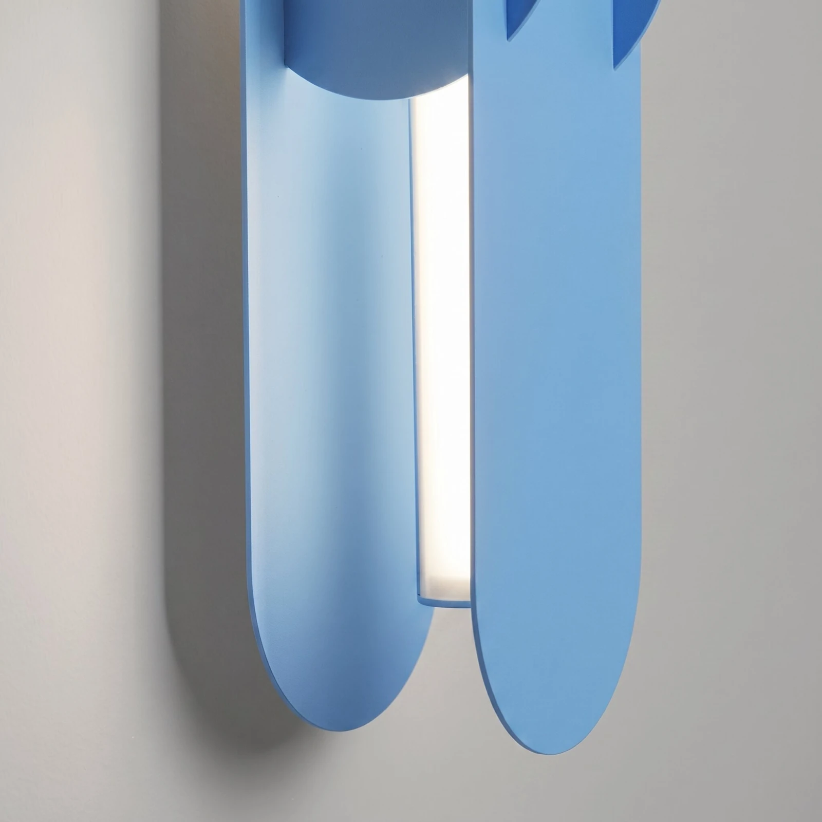 Wall lamp 91 cm – linear, azure, CRI98 LED