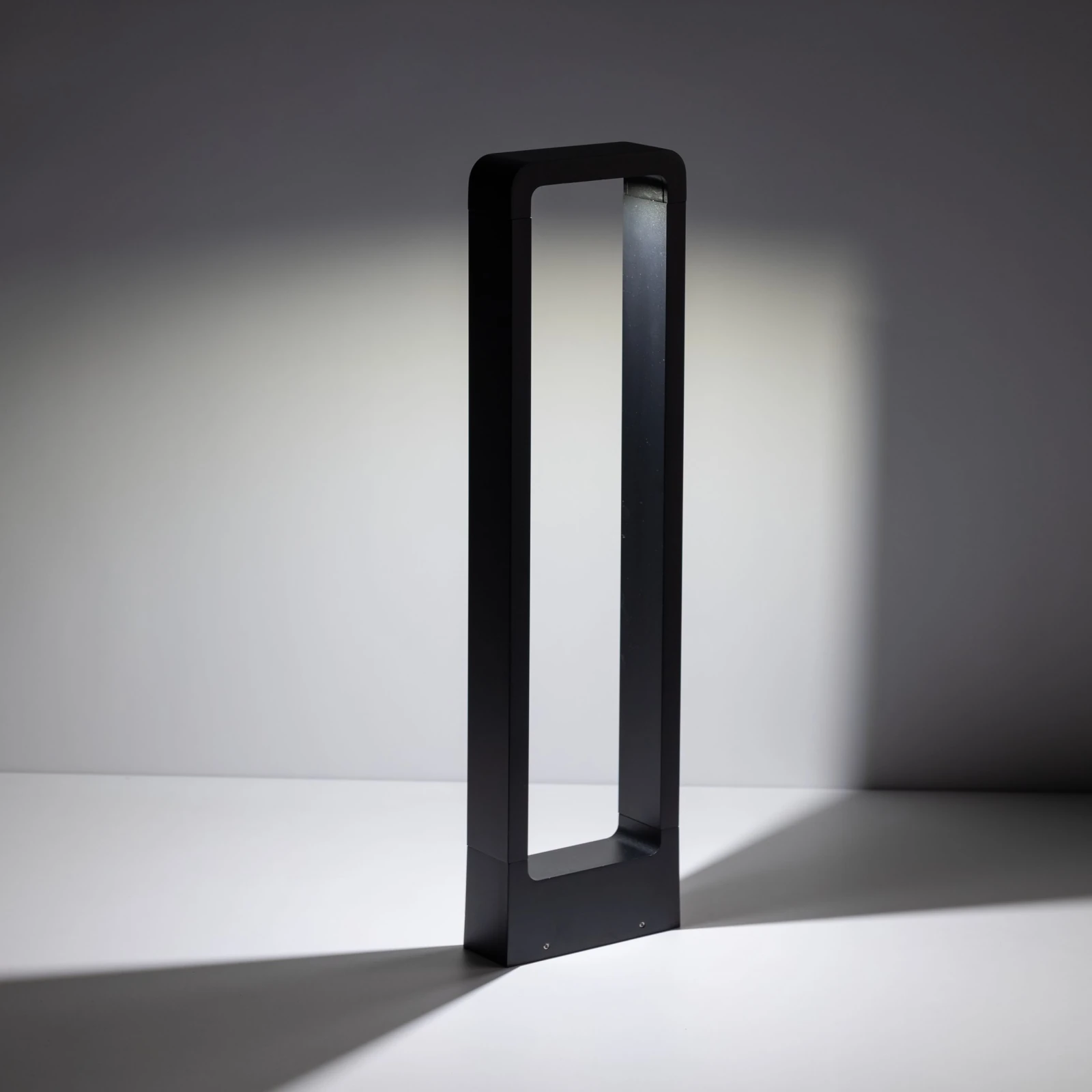Outdoor floor lamp 10 W – black, IP54, warm LED