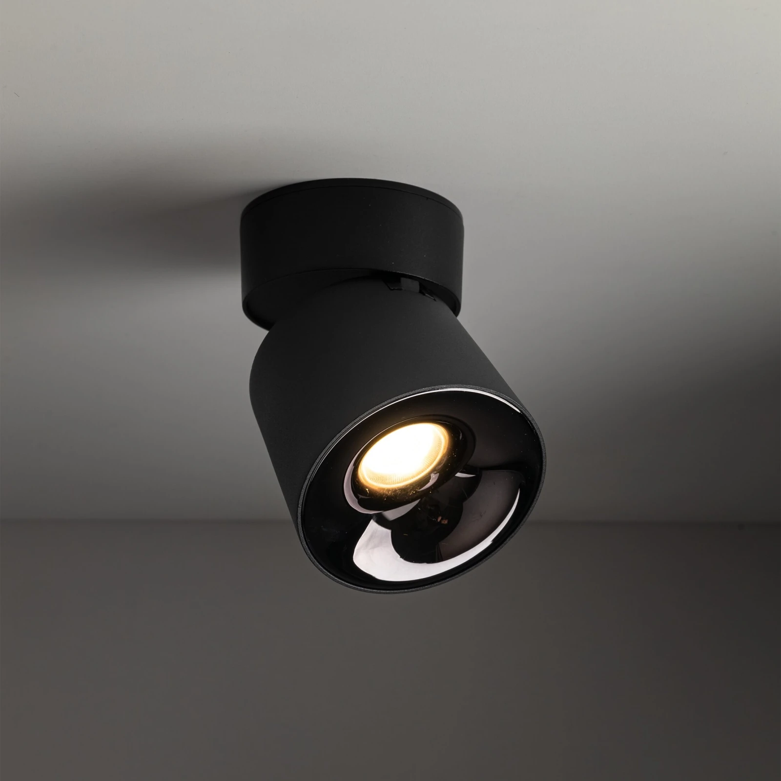 KYOTO LED ceiling light 18W – cylindrical, black, adjustable beam