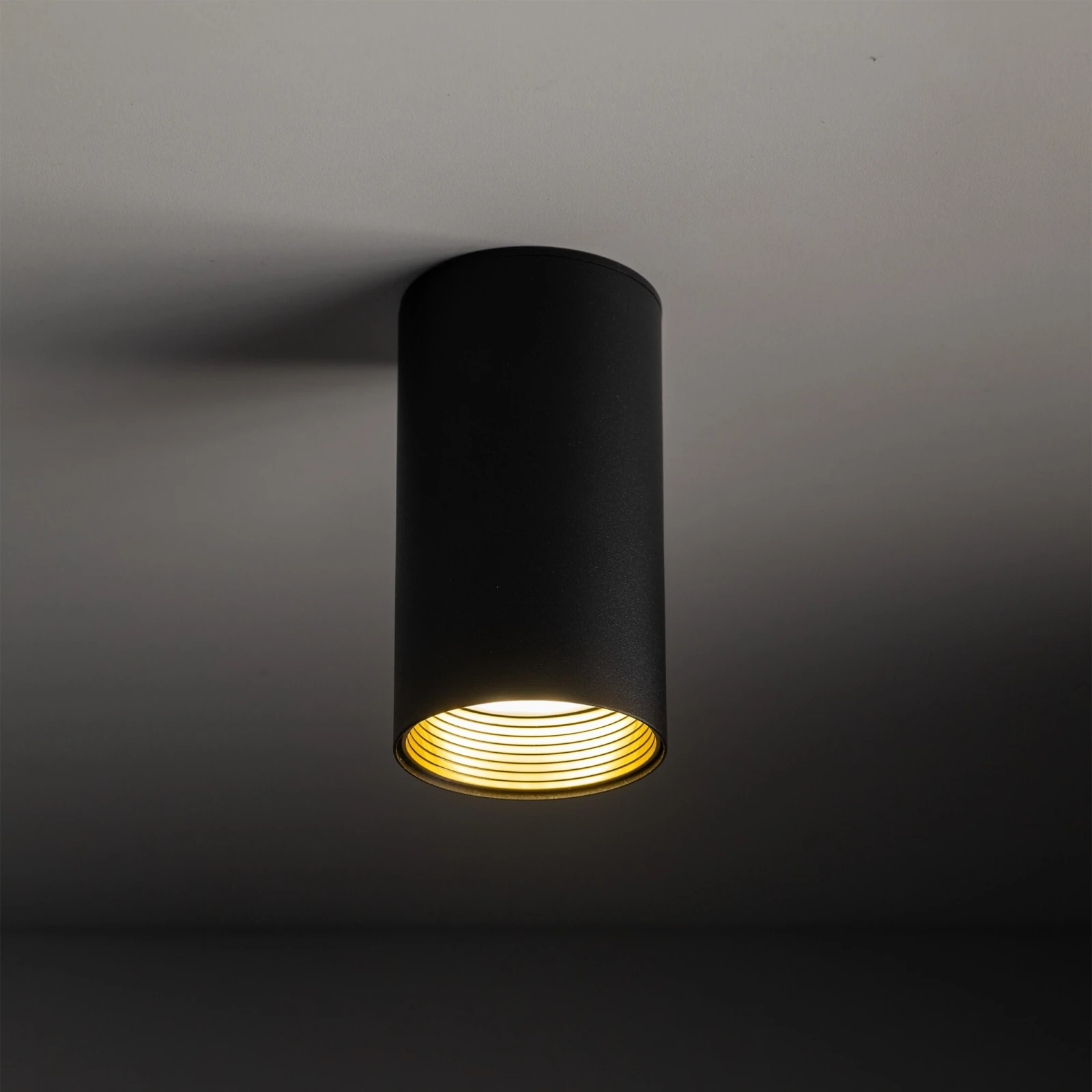 Ceiling directional light 10 W – round, black, GU10