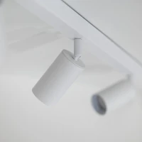 AMIS directional ceiling light 3 GU10 – white, gold accents - Image 6