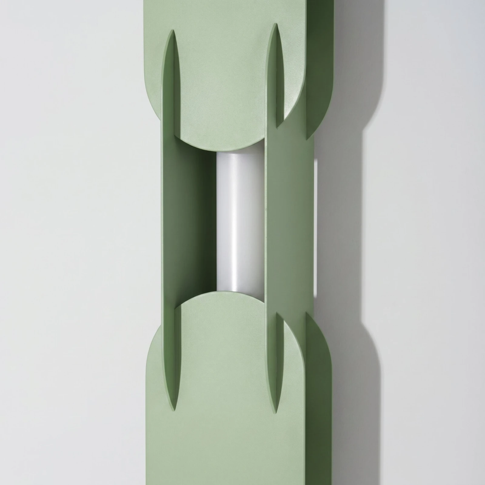 Sieninis šviestuvas 91 cm – linijinis, šalavijo, LED DALI