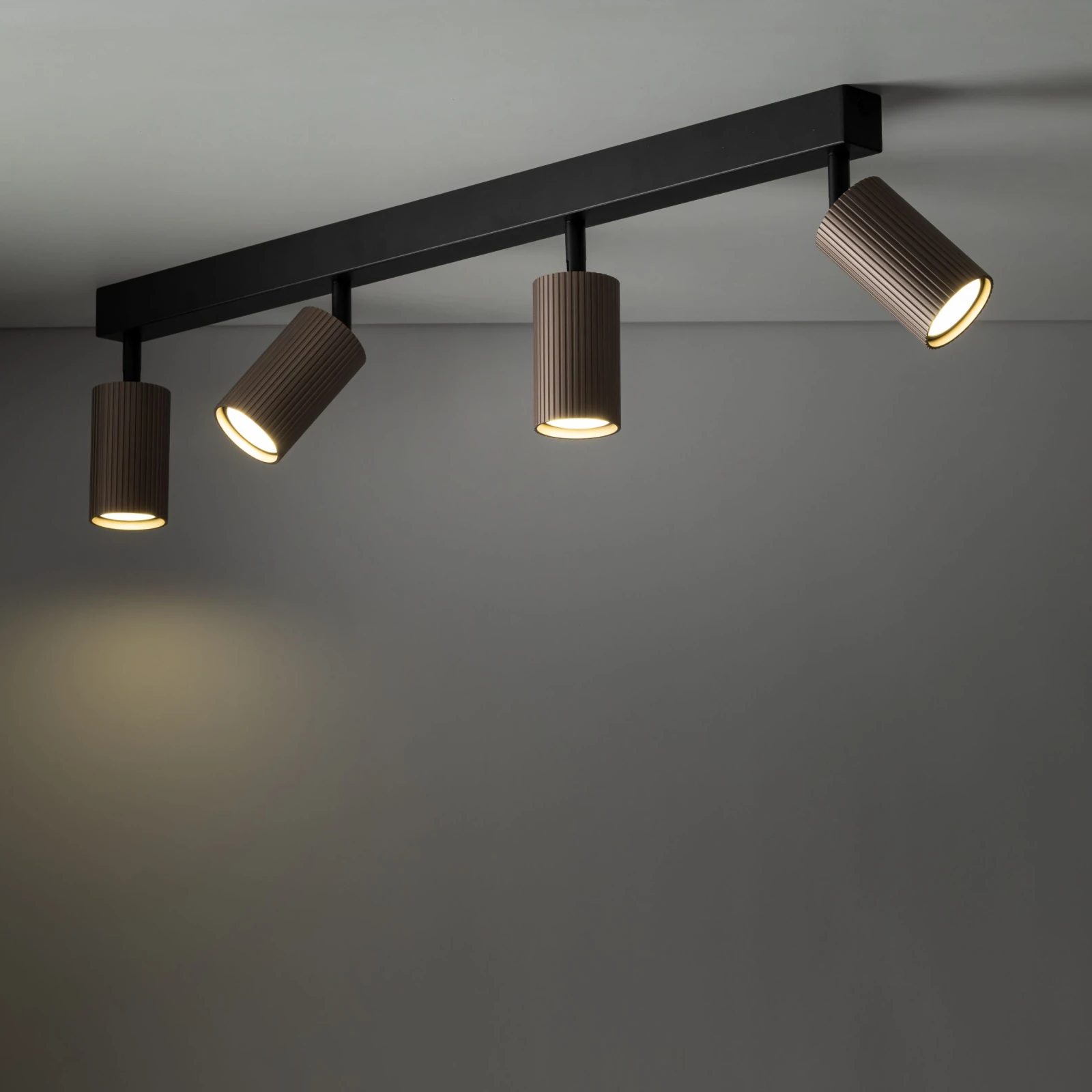 Ceiling spotlight 4xGU10 – linear, brown, adjustable