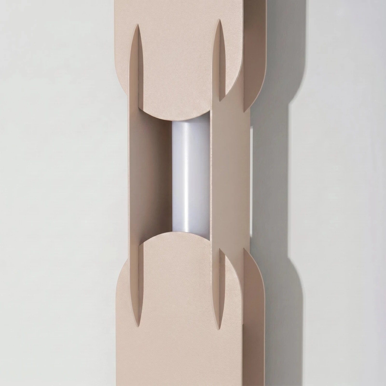 Wall lamp 91 cm – linear, taupe, DALI dimmable