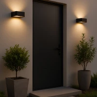 Outdoor wall light 10W – black, IP54, warm LED - Image 4