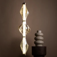 Pendant LED light 22 W – diamond glass, brass finish - Image 5