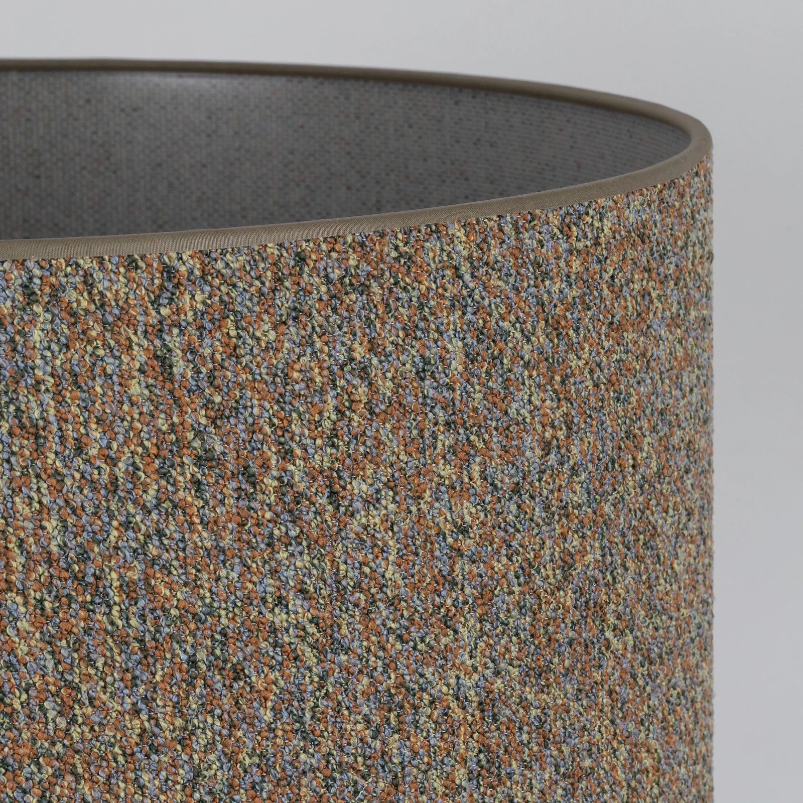 VELLUM floor lamp – black, textured multicolor fabric shade