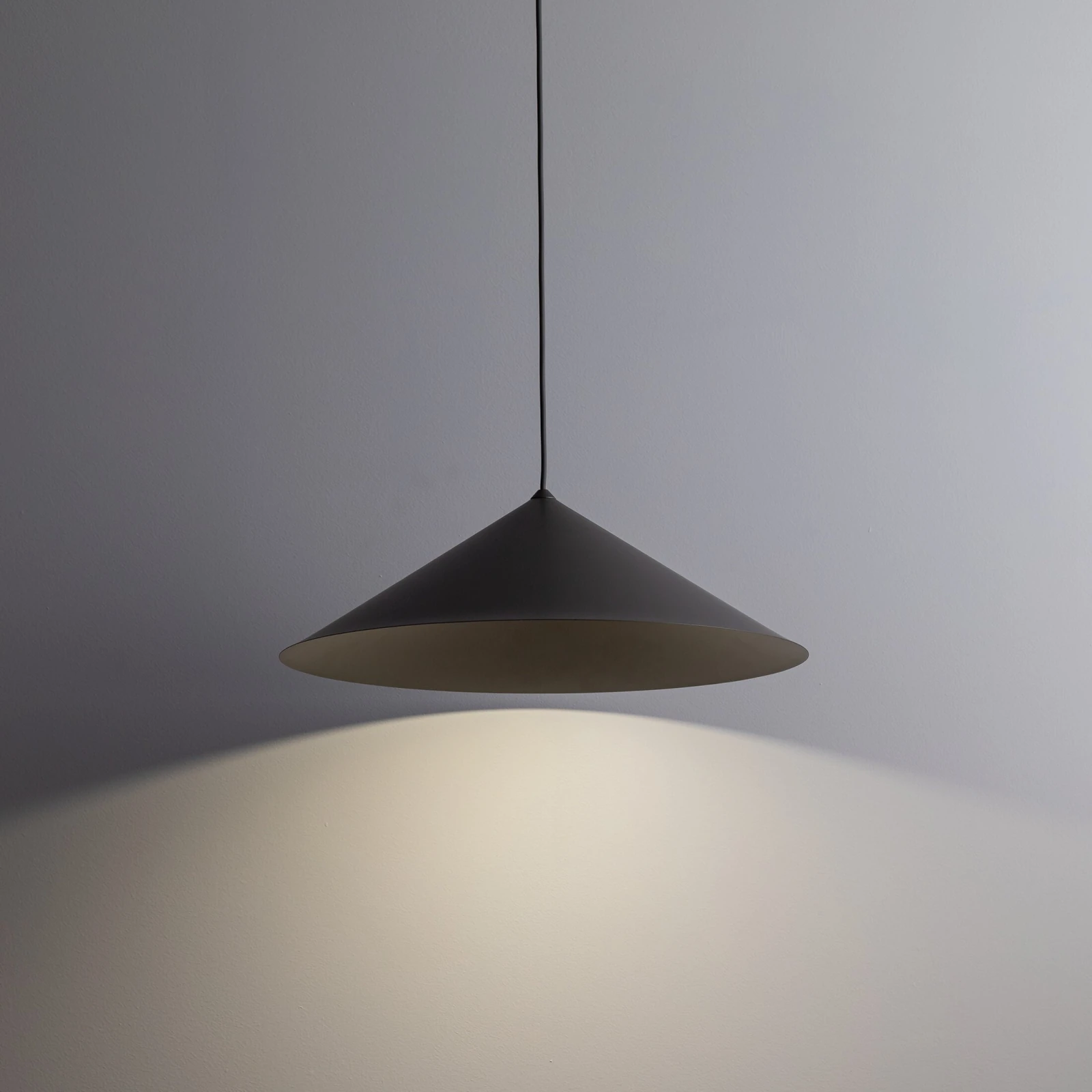 Pendant light XL 11 W – conical, warm brown, GX53 socket