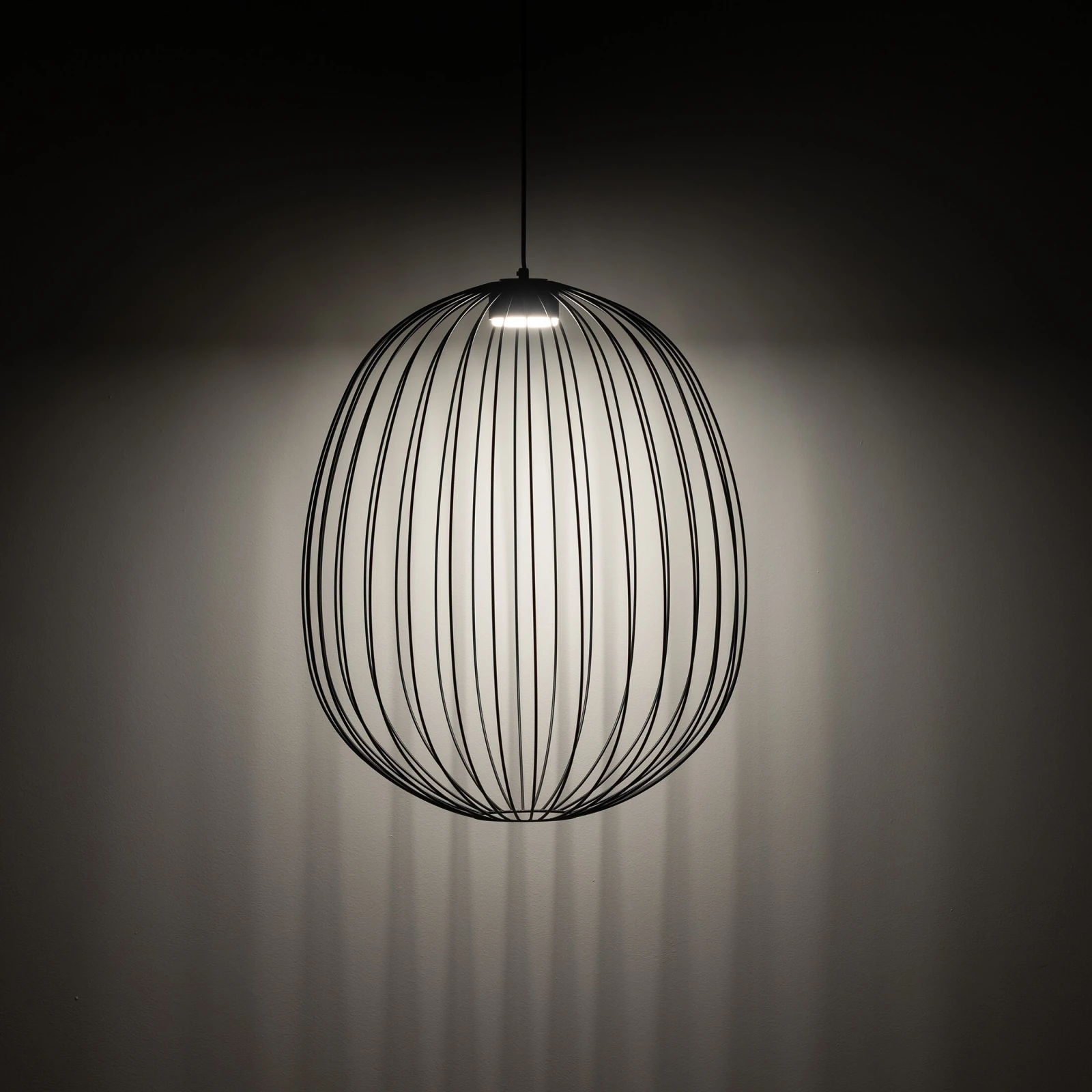 Pendant light 11 W – openwork, black, GX53