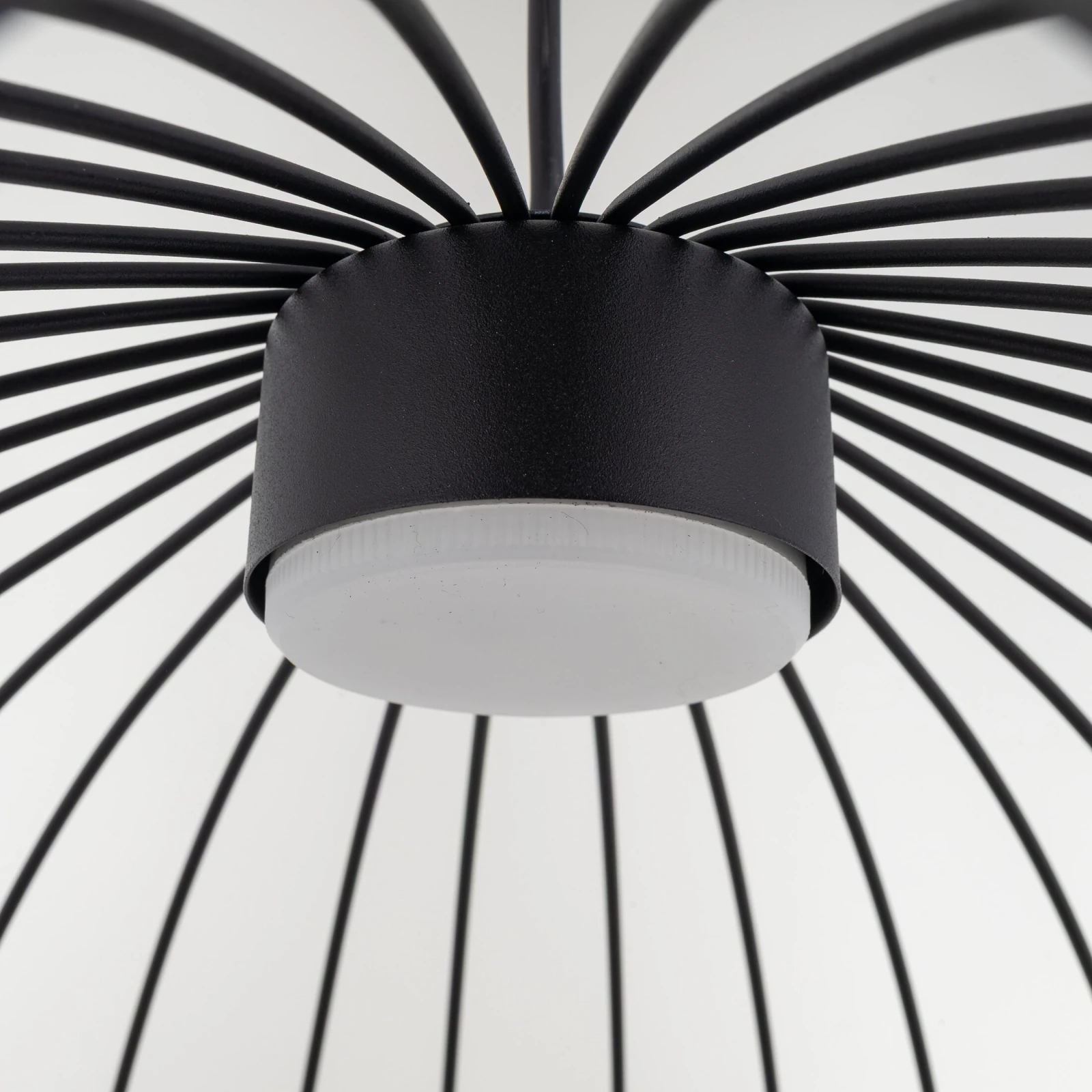 Pendant light 11 W – openwork, black, GX53