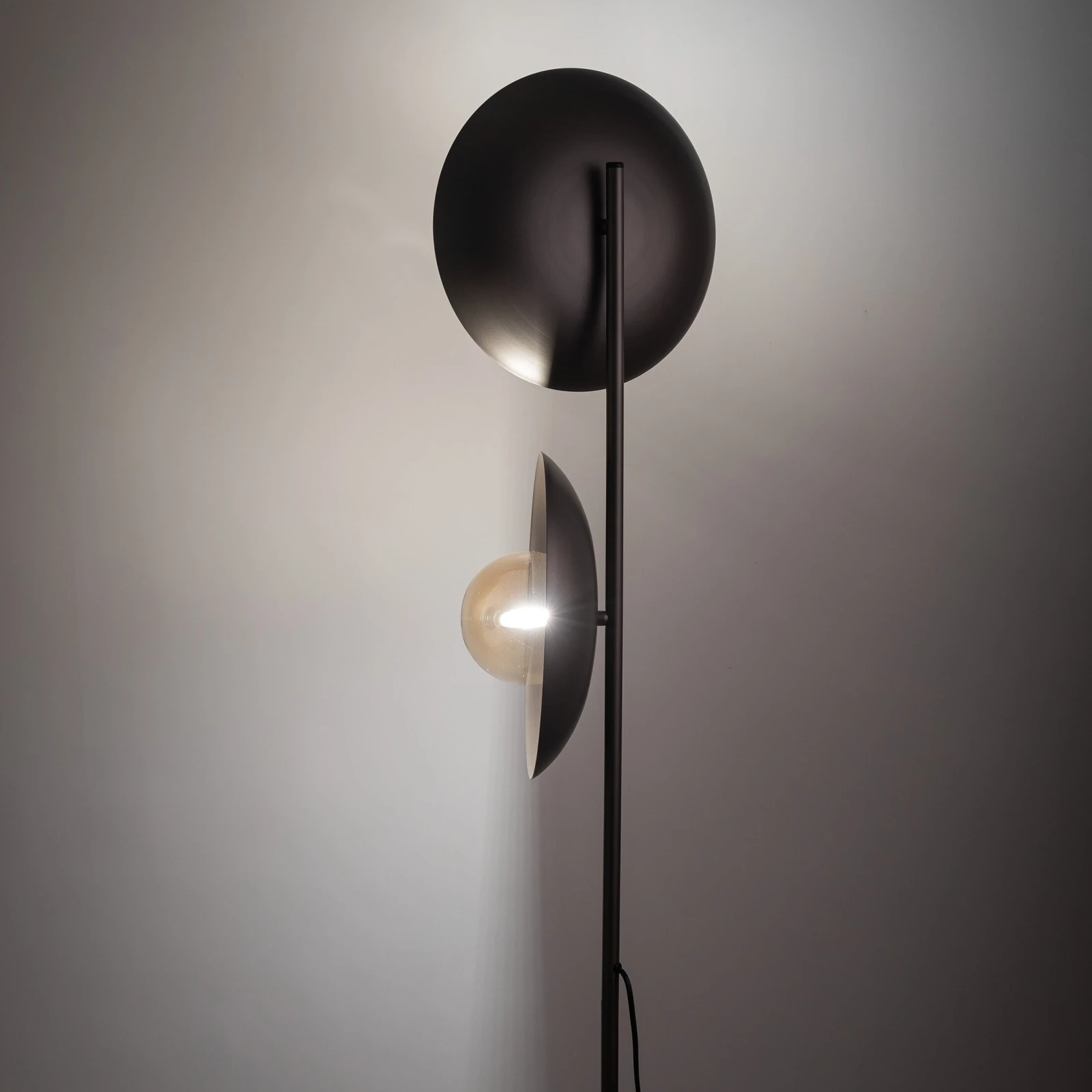 Floor lamp G9 – brown glass, twin shade accent