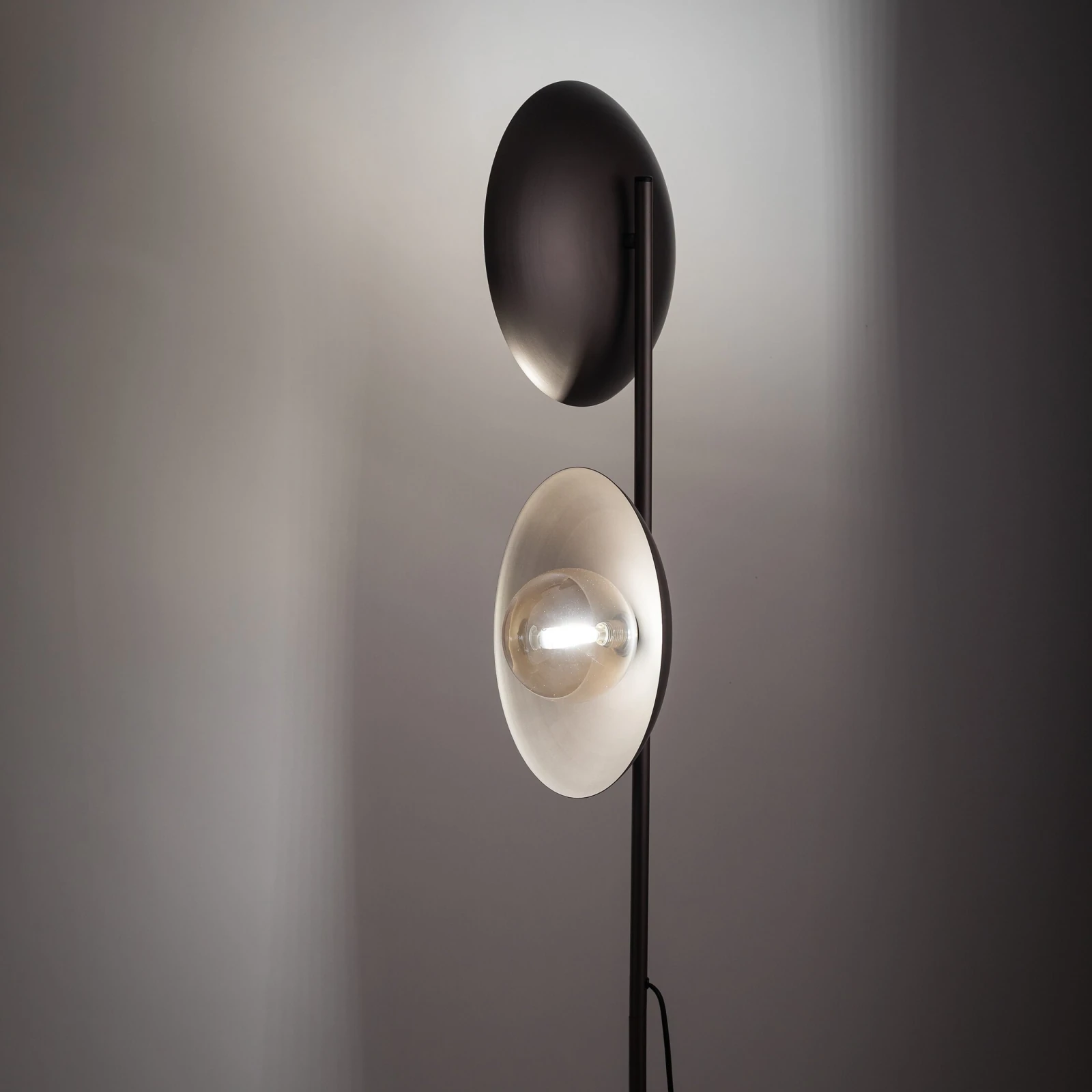 Floor lamp G9 – brown glass, twin shade accent