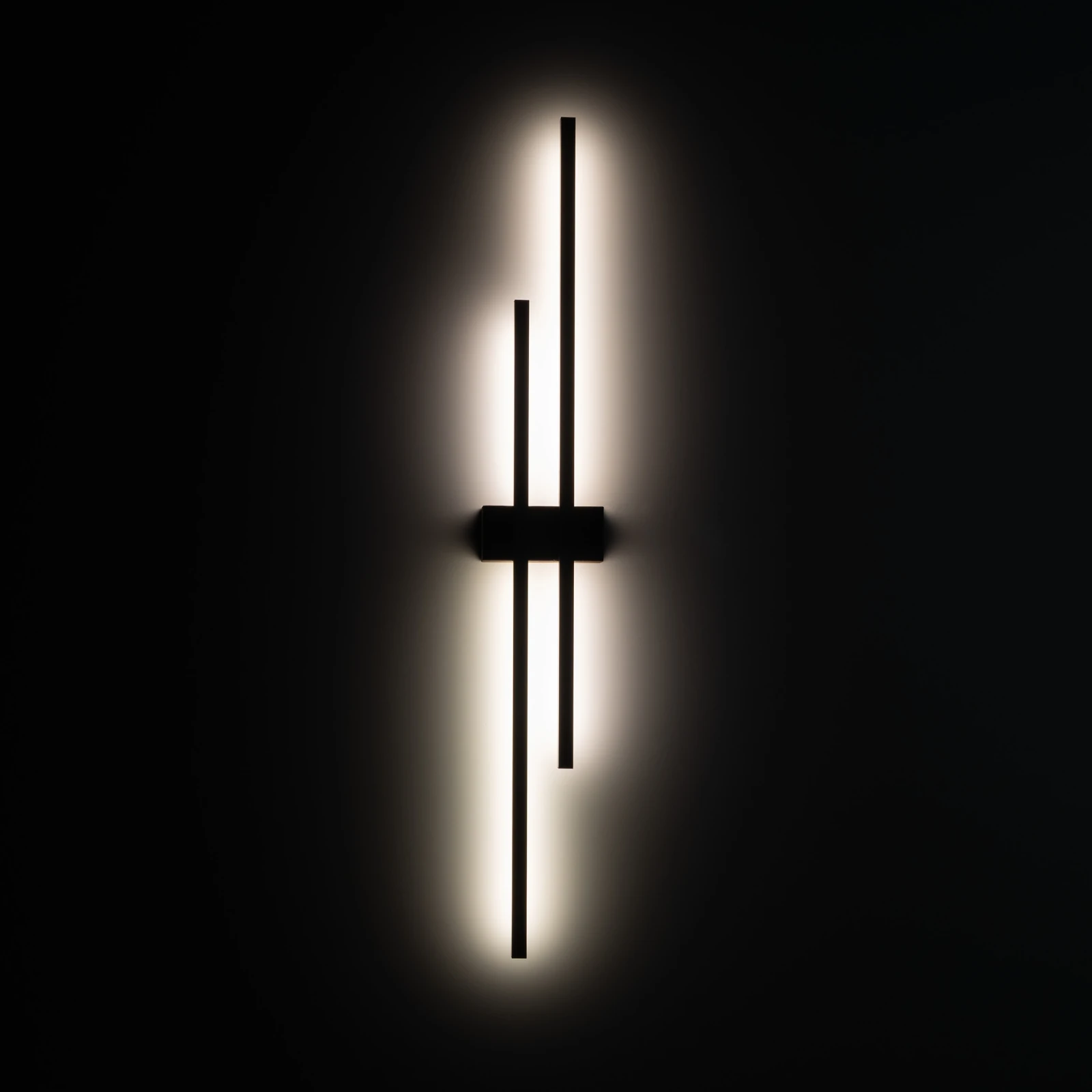 LED wall light 27 W – double line, brown, wood accent