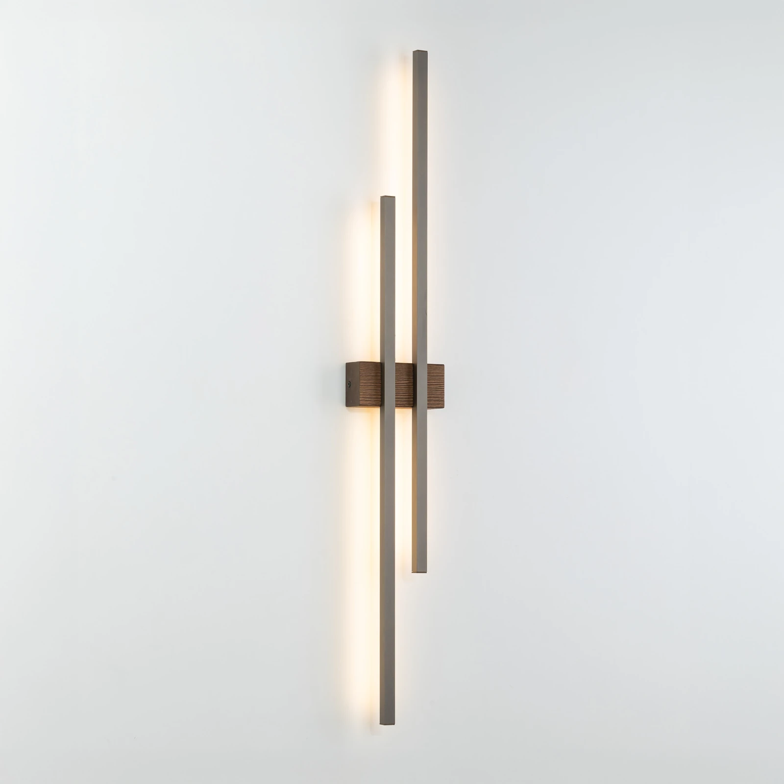 LED wall light 27 W – double line, brown, wood accent