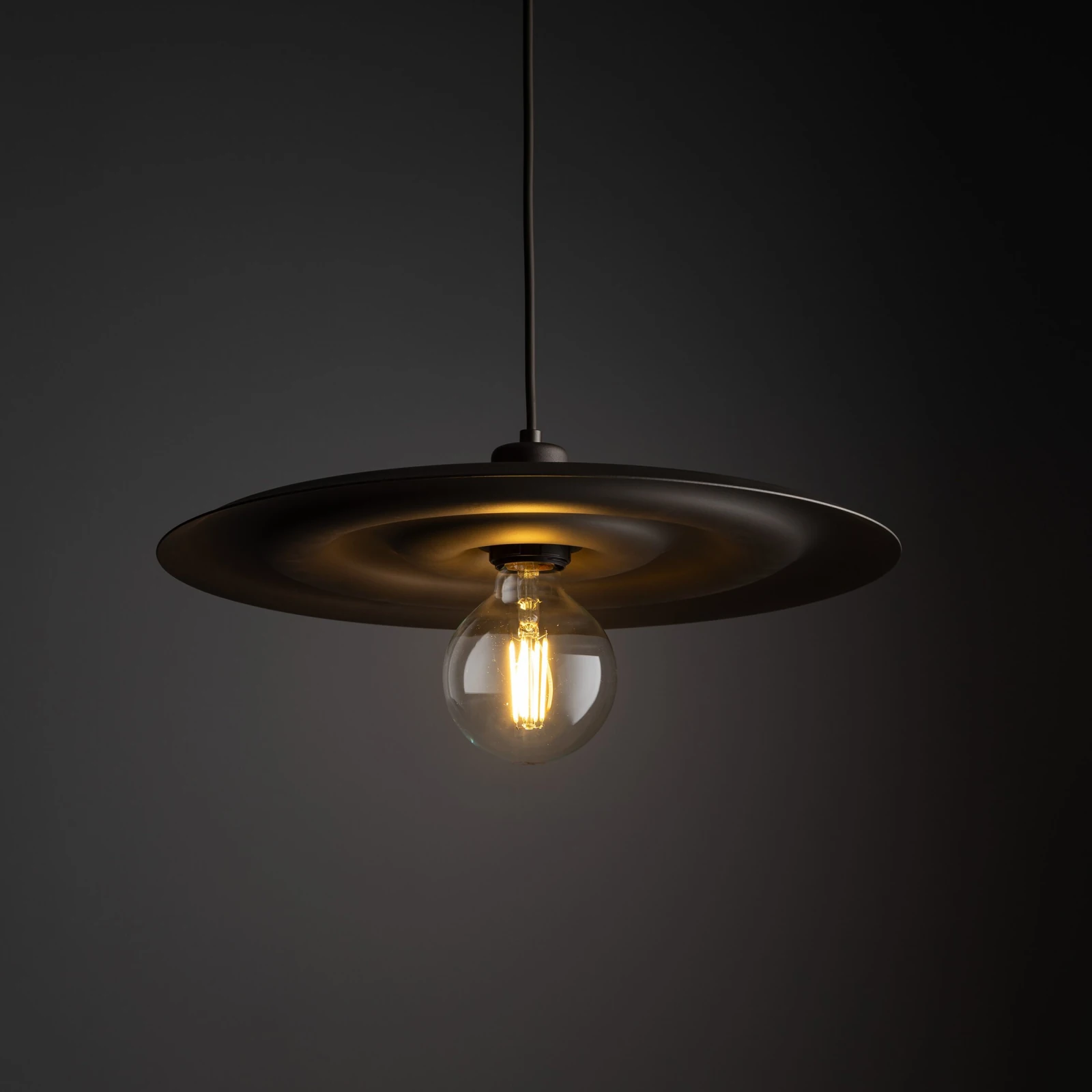 Pendant light 15 W – wavy shade, brown, E27 socket