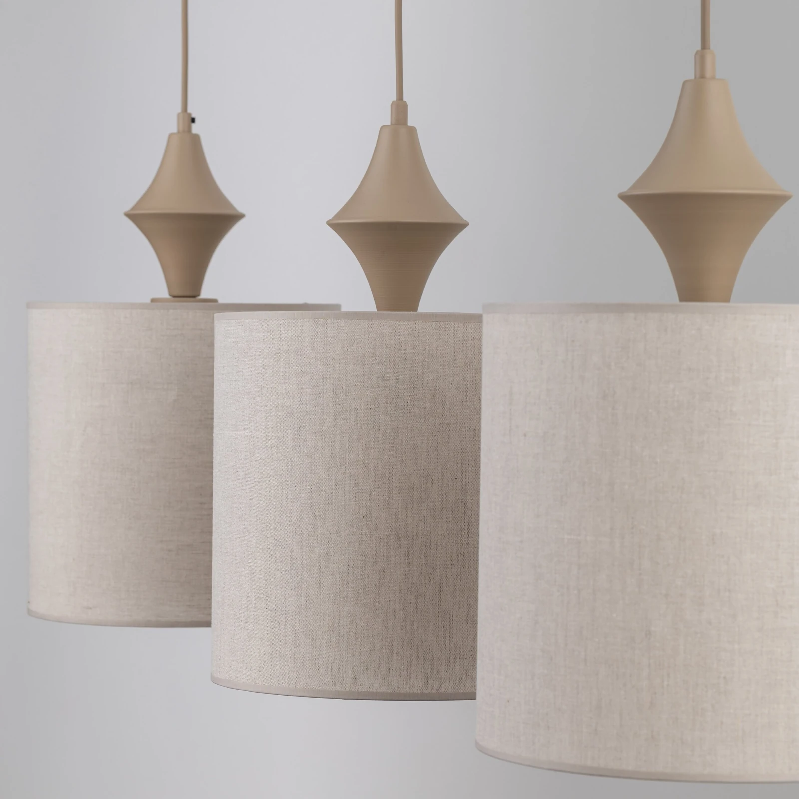Pendant light 3xE27 – linear, sand beige, fabric shades