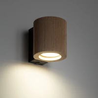 GU10 wall light – ribbed wood cylinder, black bracket - Image 1