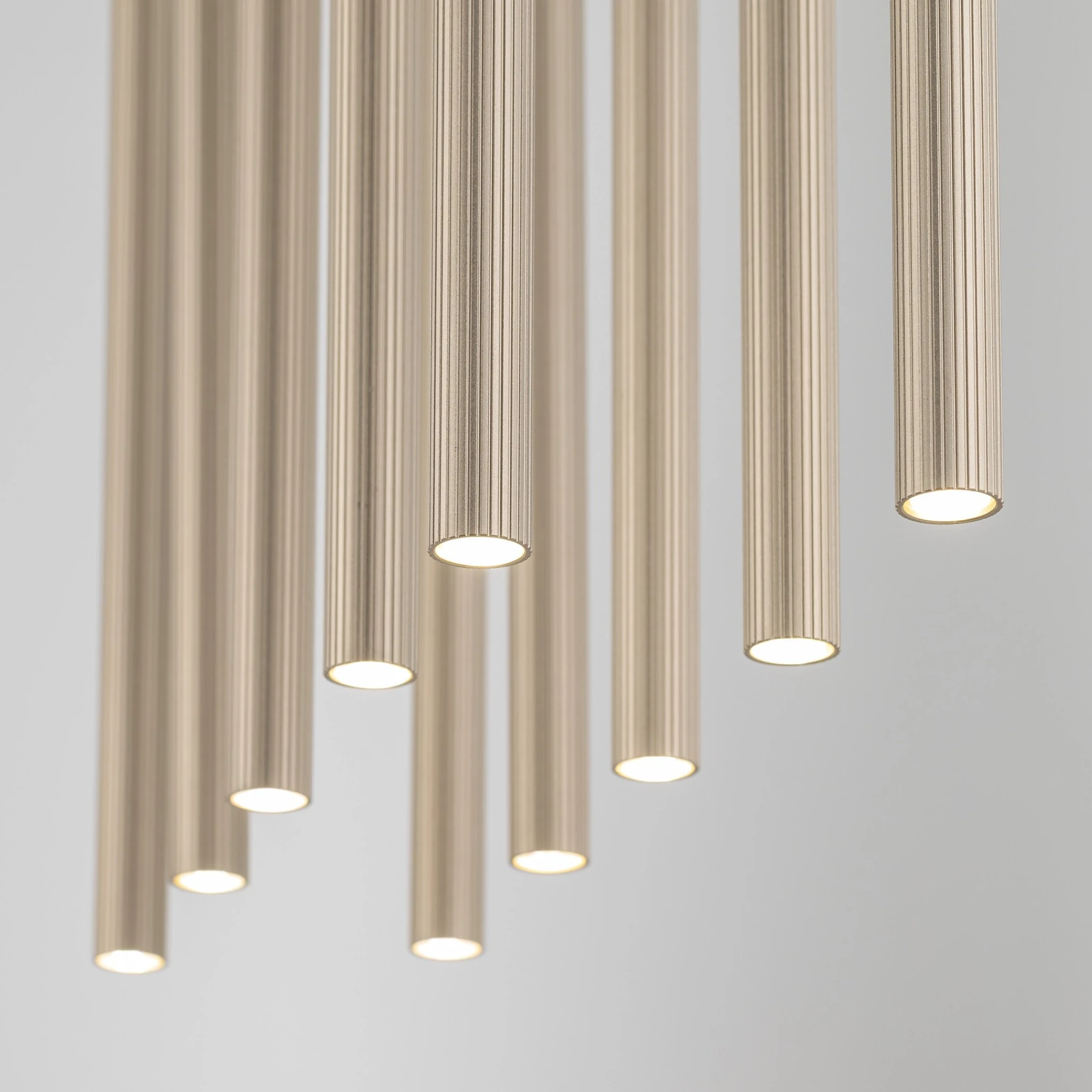 Pendant light 10xG9 – linear, champagne, ribbed
