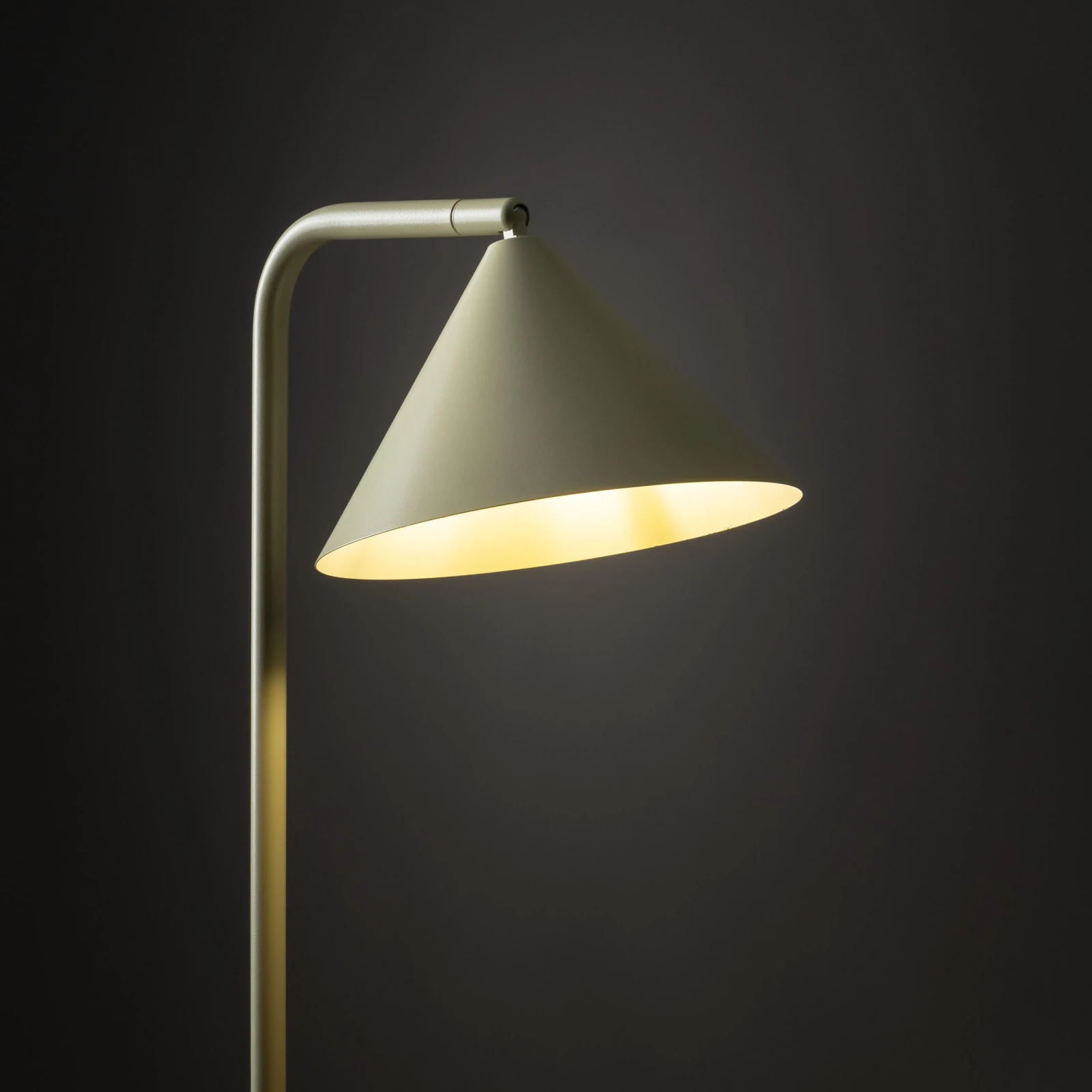 Floor lamp 1xE14 – conical, pistachio green, modern accent