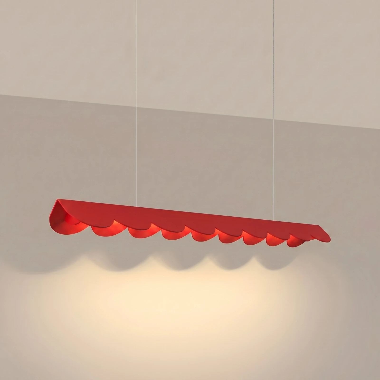 Pakabinamas šviestuvas 98,5 cm – banguotas raudonas LED, šilta šviesa
