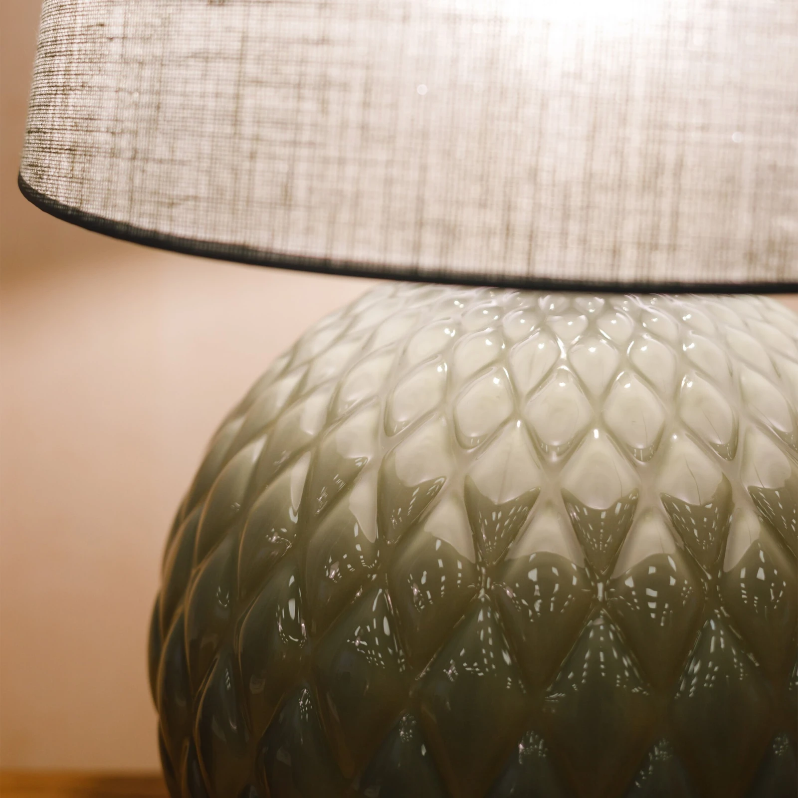 SANTANA 15 W table lamp – mint, quilted round base