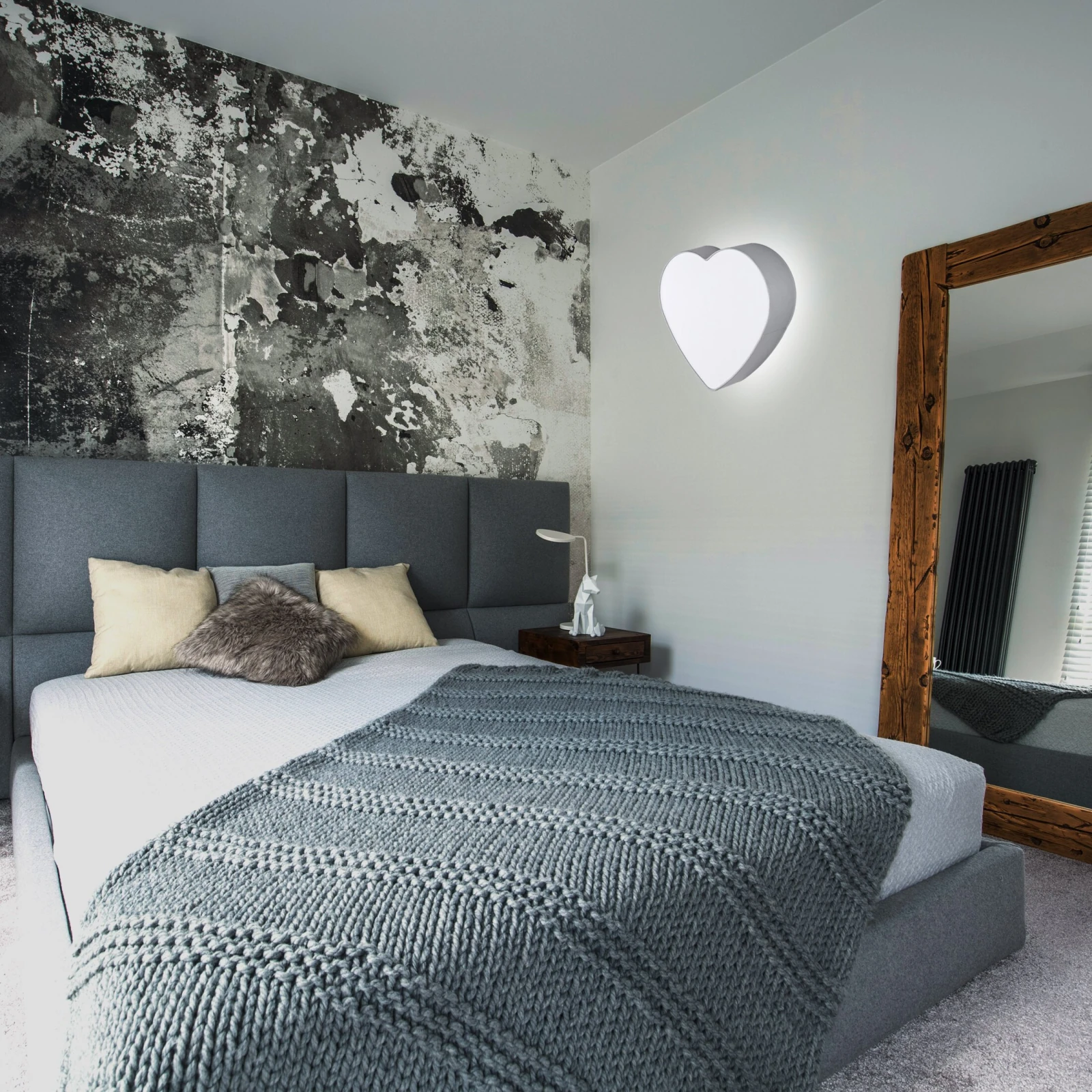 HEART 2x15 W ceiling and wall light – grey heart shades