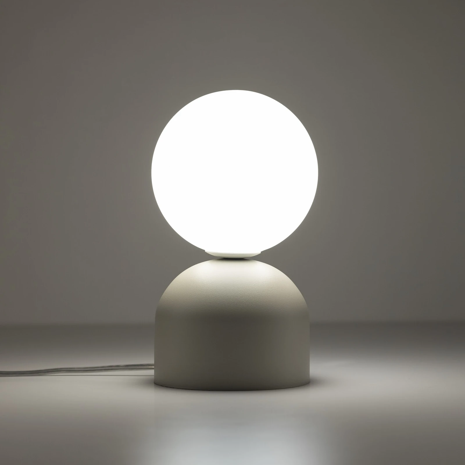 Table lamp 8 W – rounded form, beige, G9
