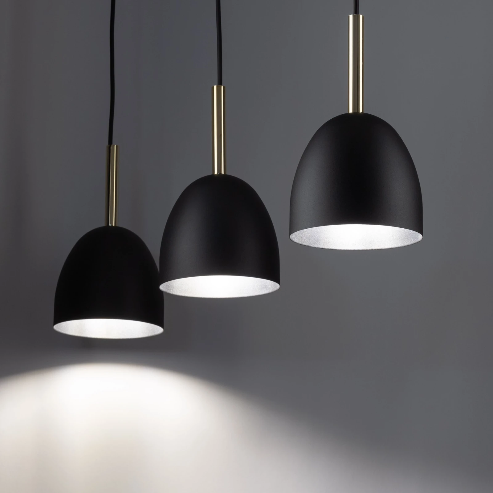 Pendant light 3xE27 – round shades, black, gold accents