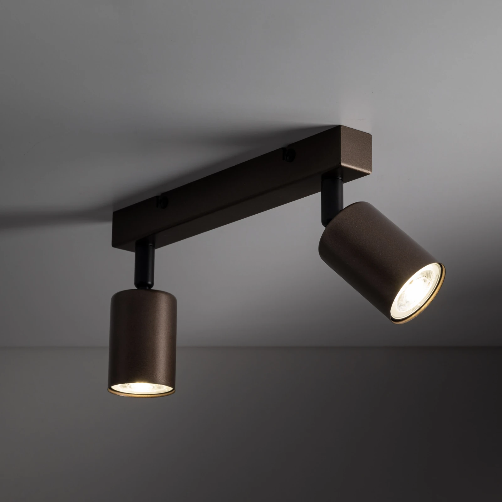 TOP ceiling light 2xGU10 – linear, brown, adjustable