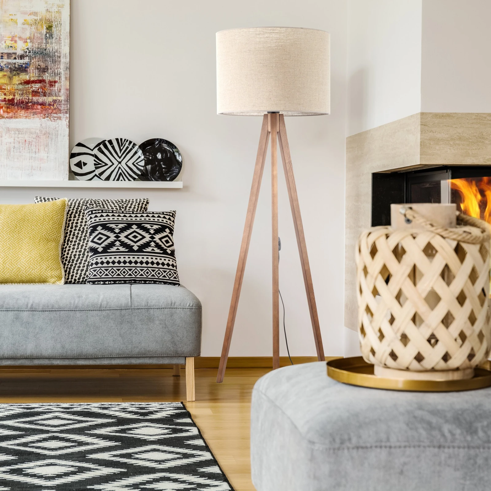 GRAND floor lamp – walnut tripod, beige fabric shade