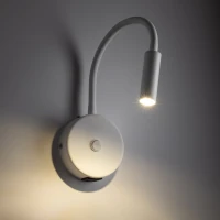 Wall light 8 W – white, adjustable beam and USB/C - Image 1