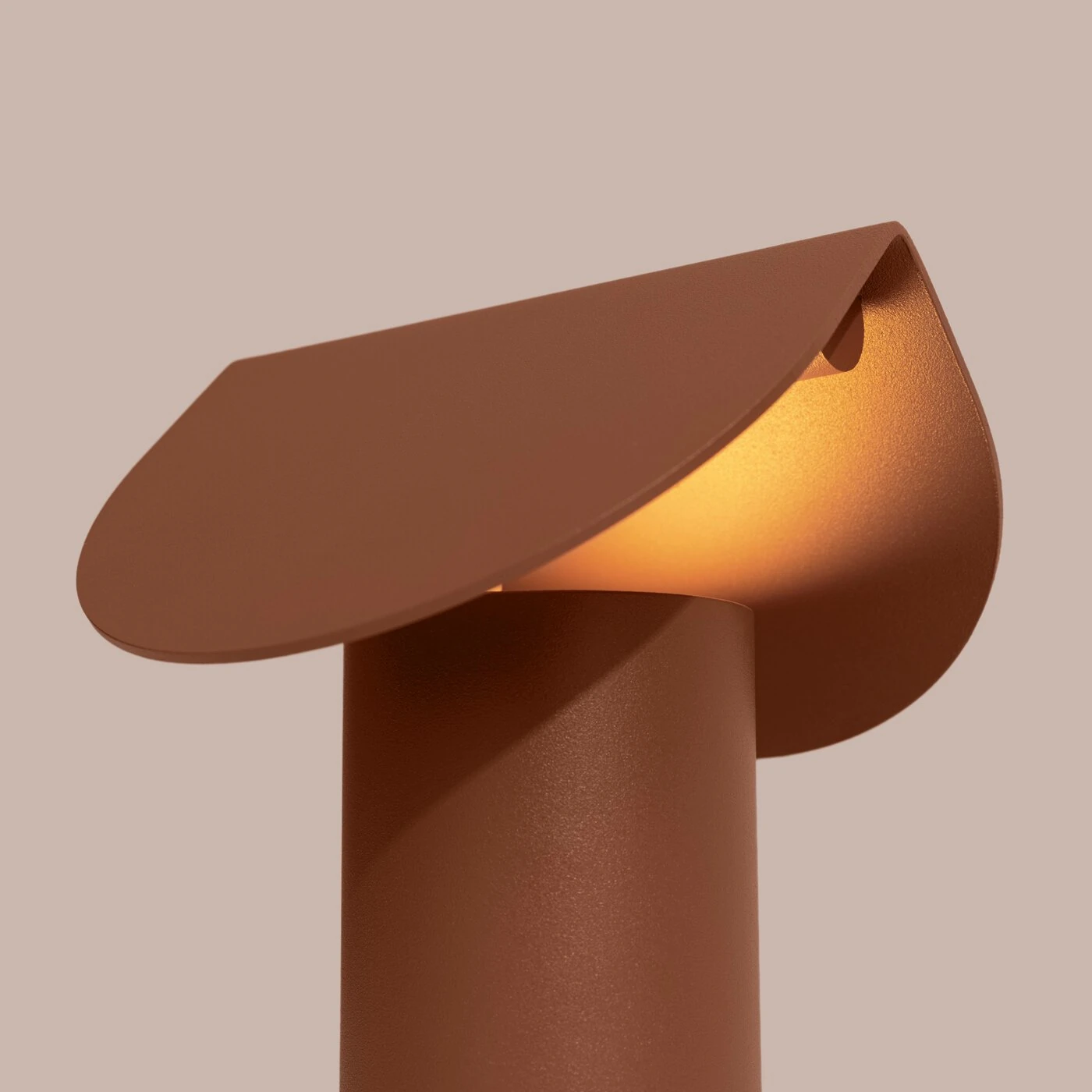 Table lamp 6.3W – cylindrical shade, mocha, warm LED light