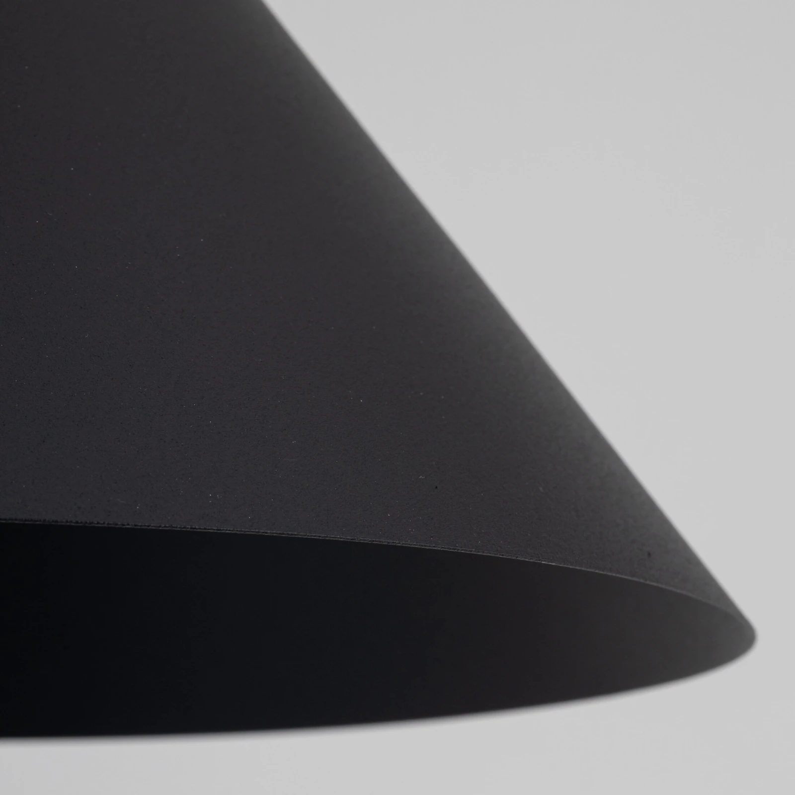 Pendant Light CONO M – cone shape, black, E27