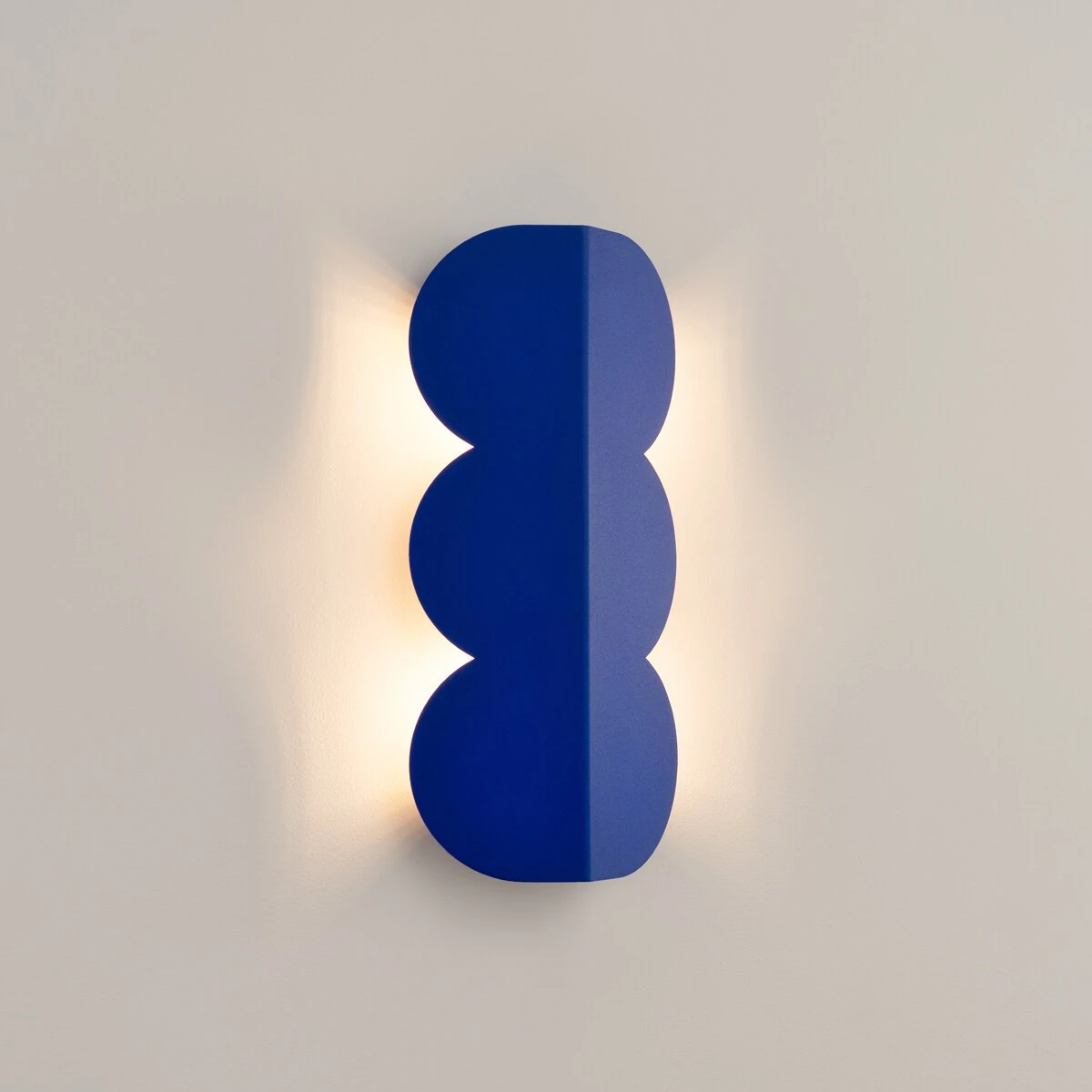 Wall lamp 2x8W – wavy body, ultramarine, G9