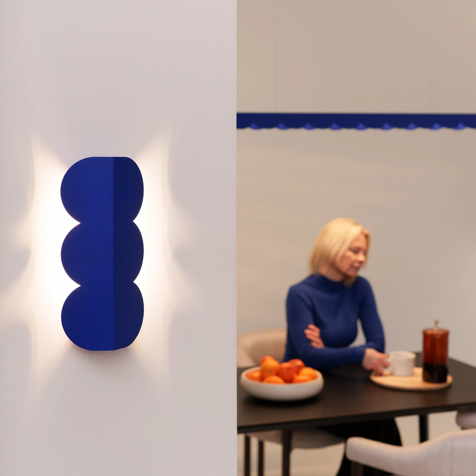 Wall lamp 2x8W – wavy body, ultramarine, G9