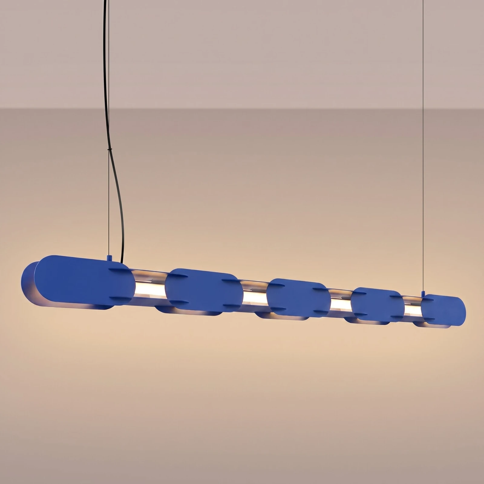 Pakabinamas šviestuvas 158 cm – linijinis, ultramarino, DALI valdymas