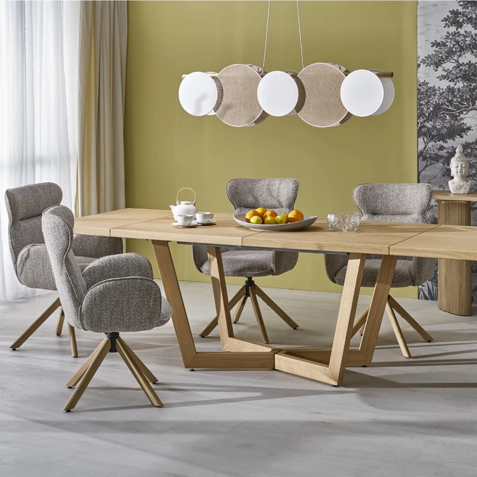 Pendant 15 W fixture – 5 linen and jute shades, wood beam