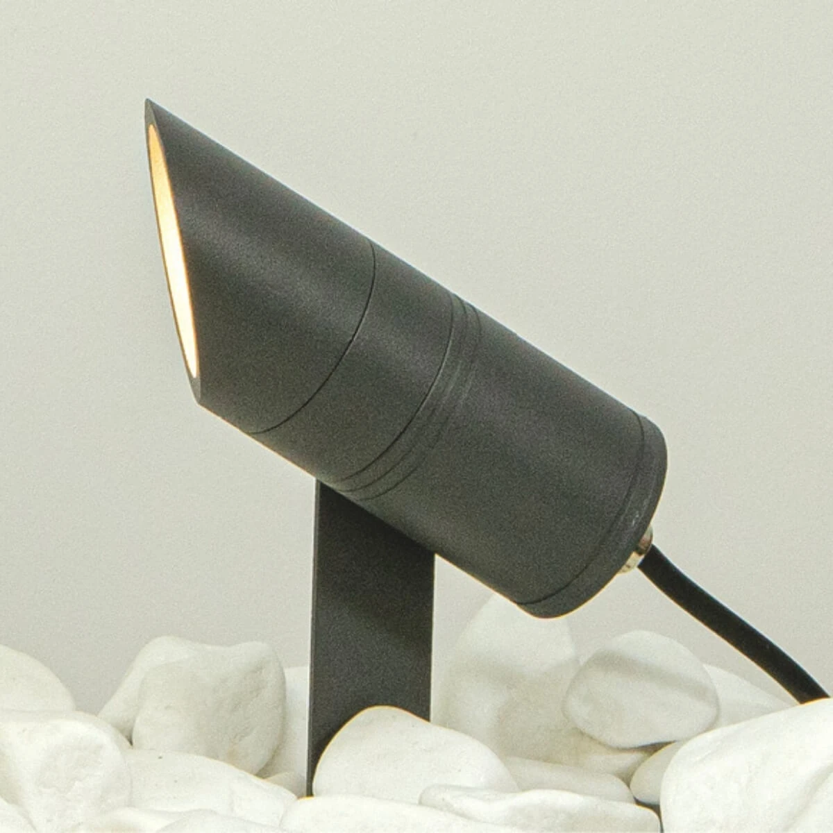 LED Sodo Šviestuvas su Stovu 7W 3000K IP65 Grafito