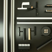 Aukso Magnetinis Bėgelinis LED Prožektorius 5W 3000K - Nuotrauka 2