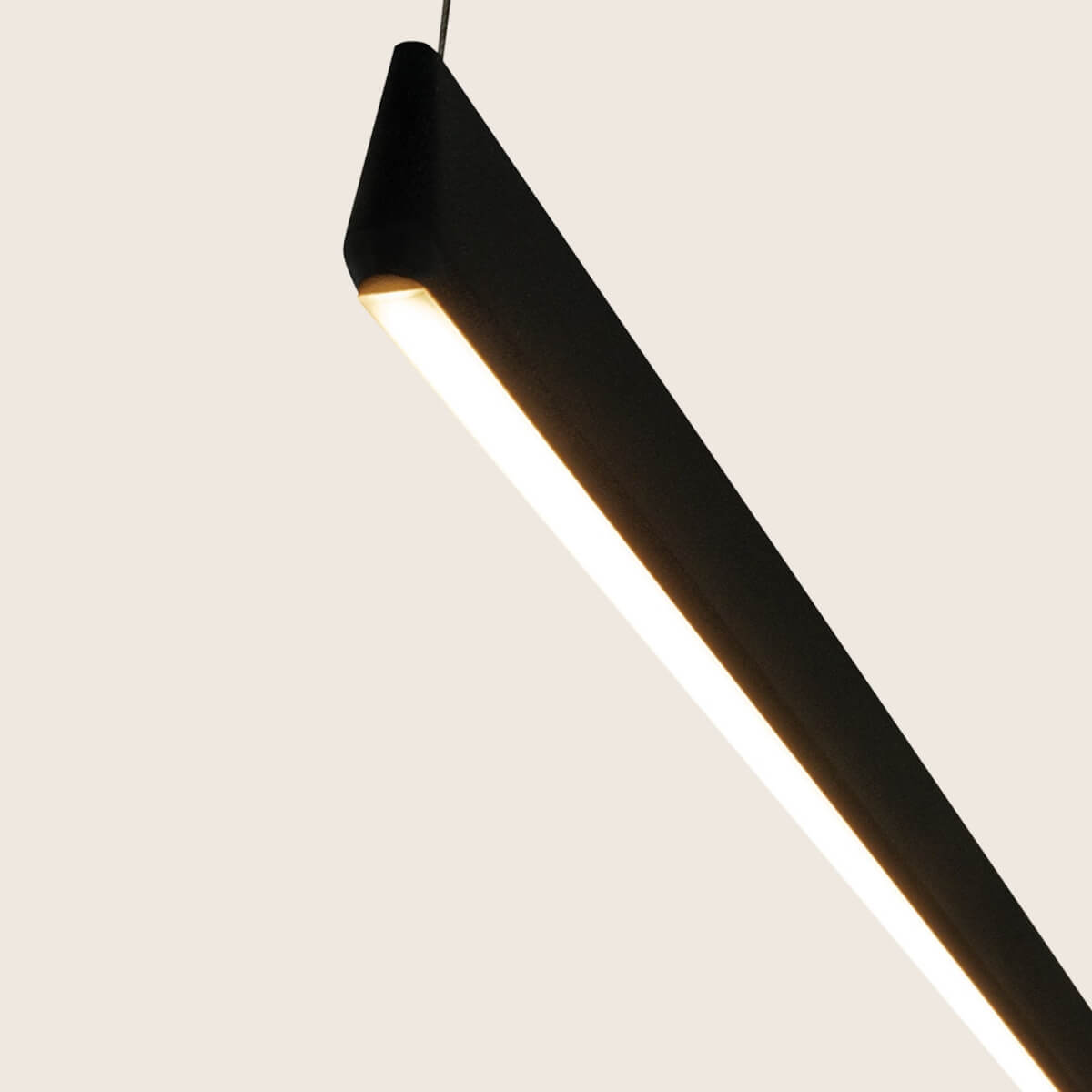 LED linijinis pakabinamas šviestuvas 152 cm – juodas, TRIAC