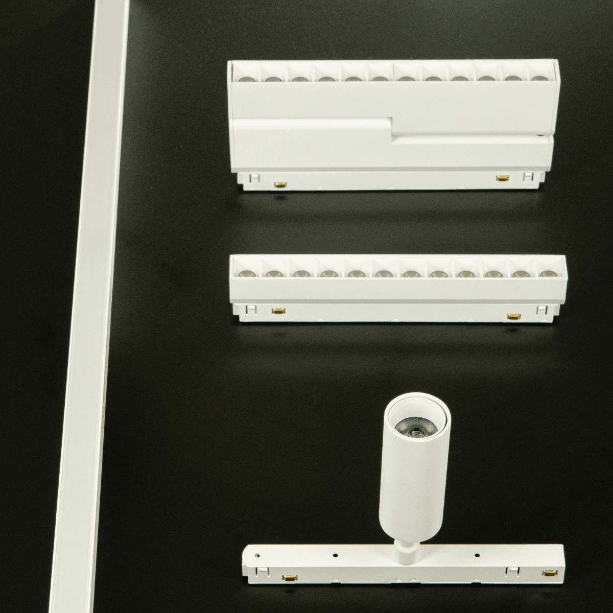Magnetic LED Linear Track Light 20W 4000K White