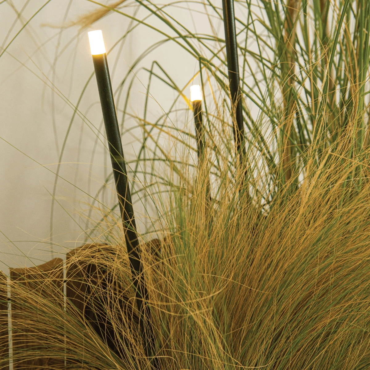 Outdoor Garden Spike Light, Dark Brown