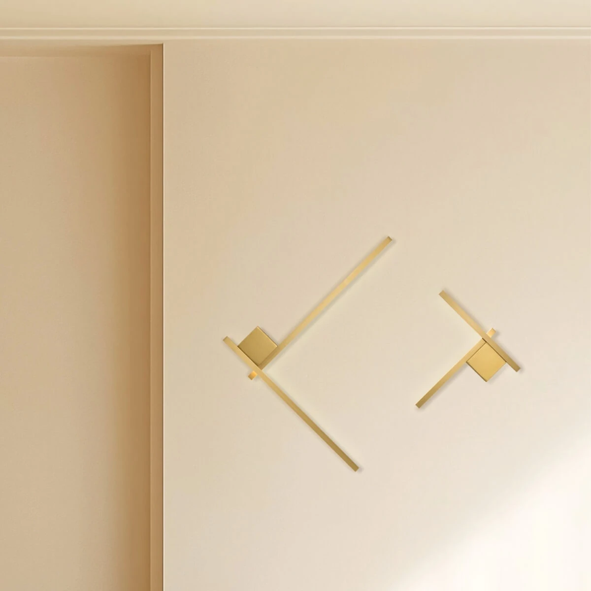 Auksinės Matinės Spalvos Minimalistinis LED Sieninis Šviestuvas